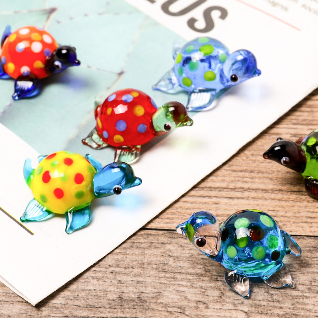 Glasira - Modern Simple Colorful Turtle Ornament