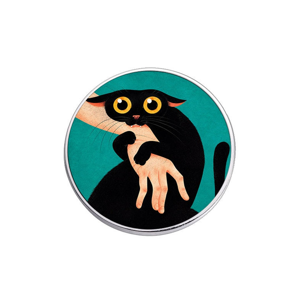 Pinori - Playful Graphic Round Decorative Brooch