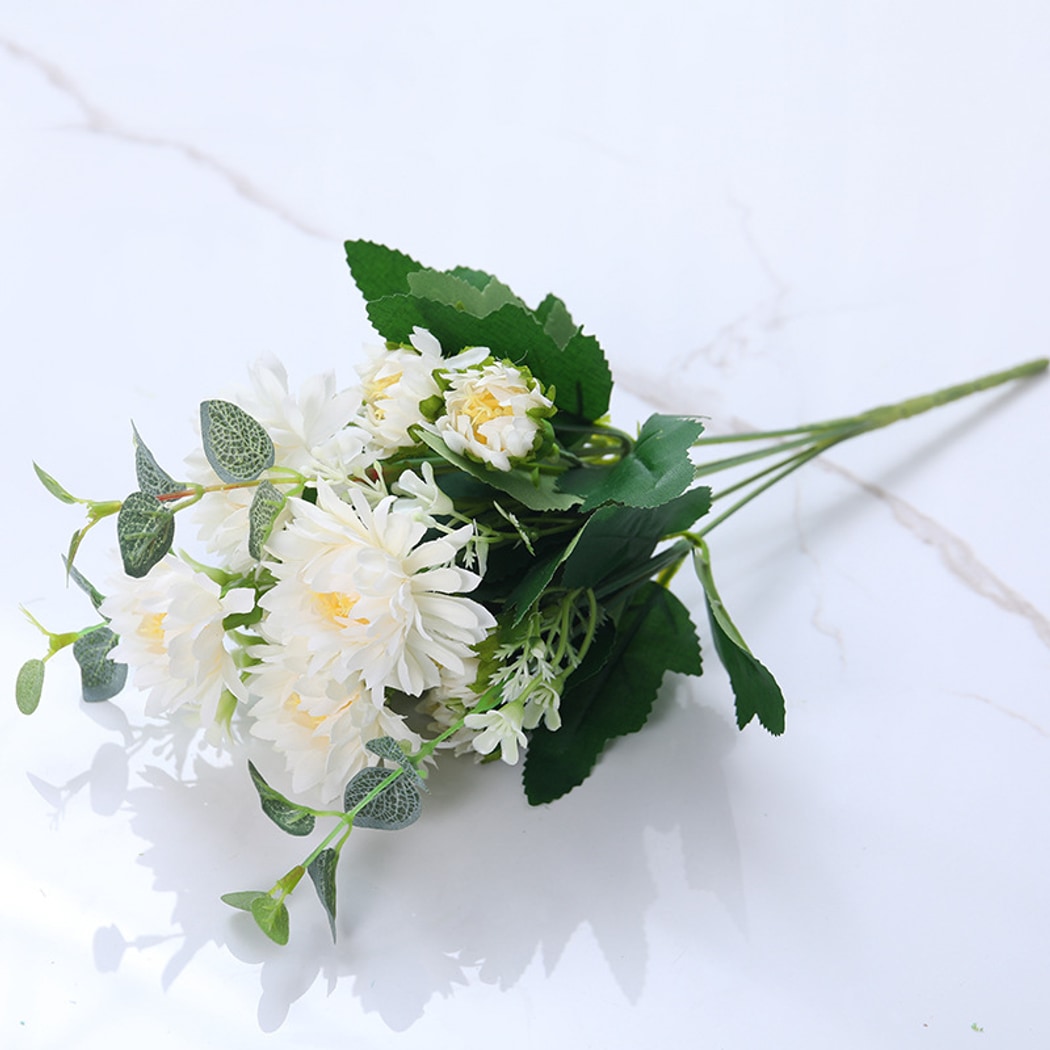 Roselle - Decorative Artificial Daisy Floral Bouquet