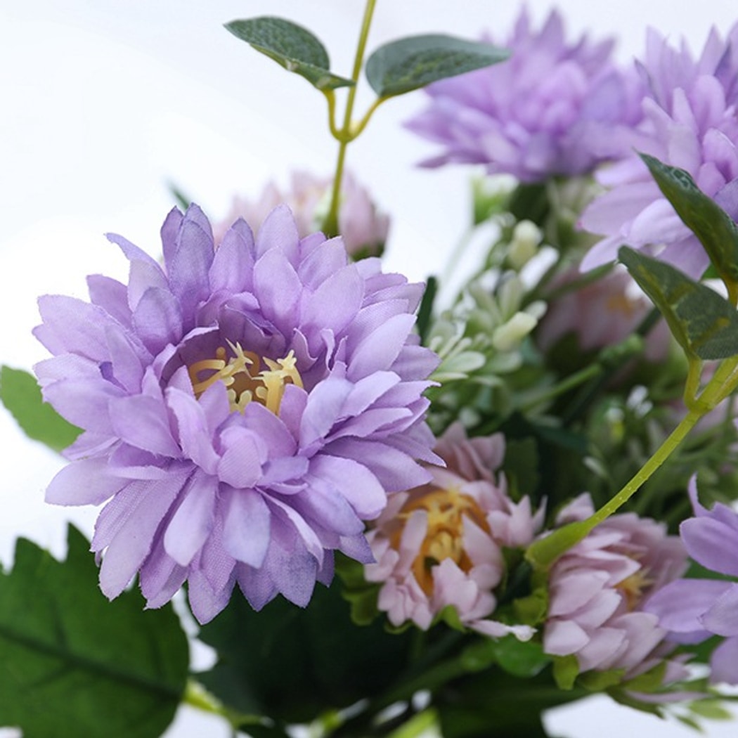 Roselle - Decorative Artificial Daisy Floral Bouquet