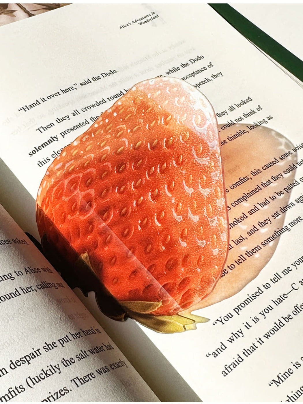 Markii - Unique Strawberry Fruit Design Acrylic Bookmark