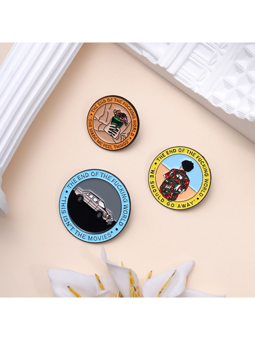 Pinori Time Machine Design brooch on white background showing front view