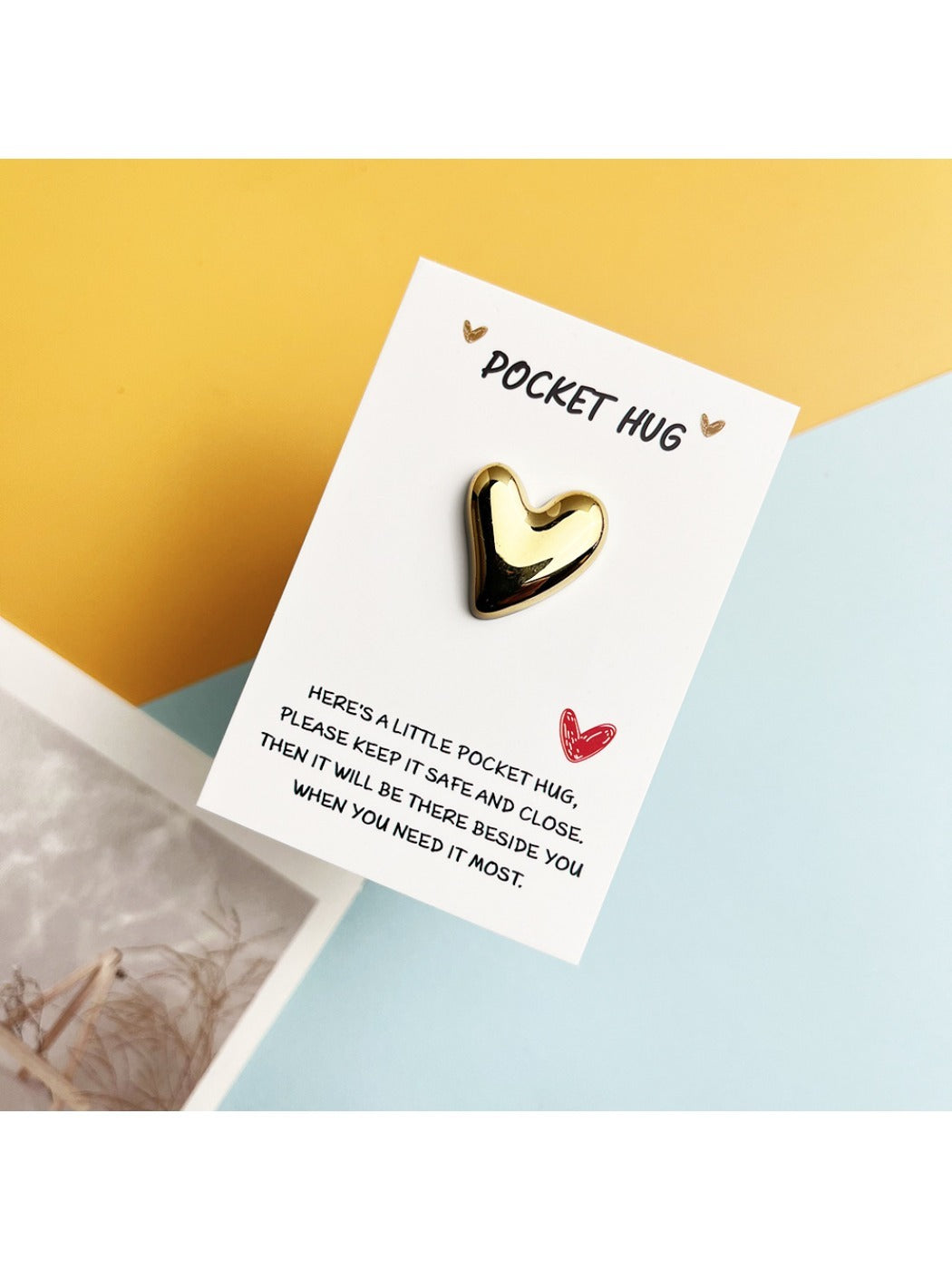 Taphug Pocket Hug shiny heart with reflective surface and love message