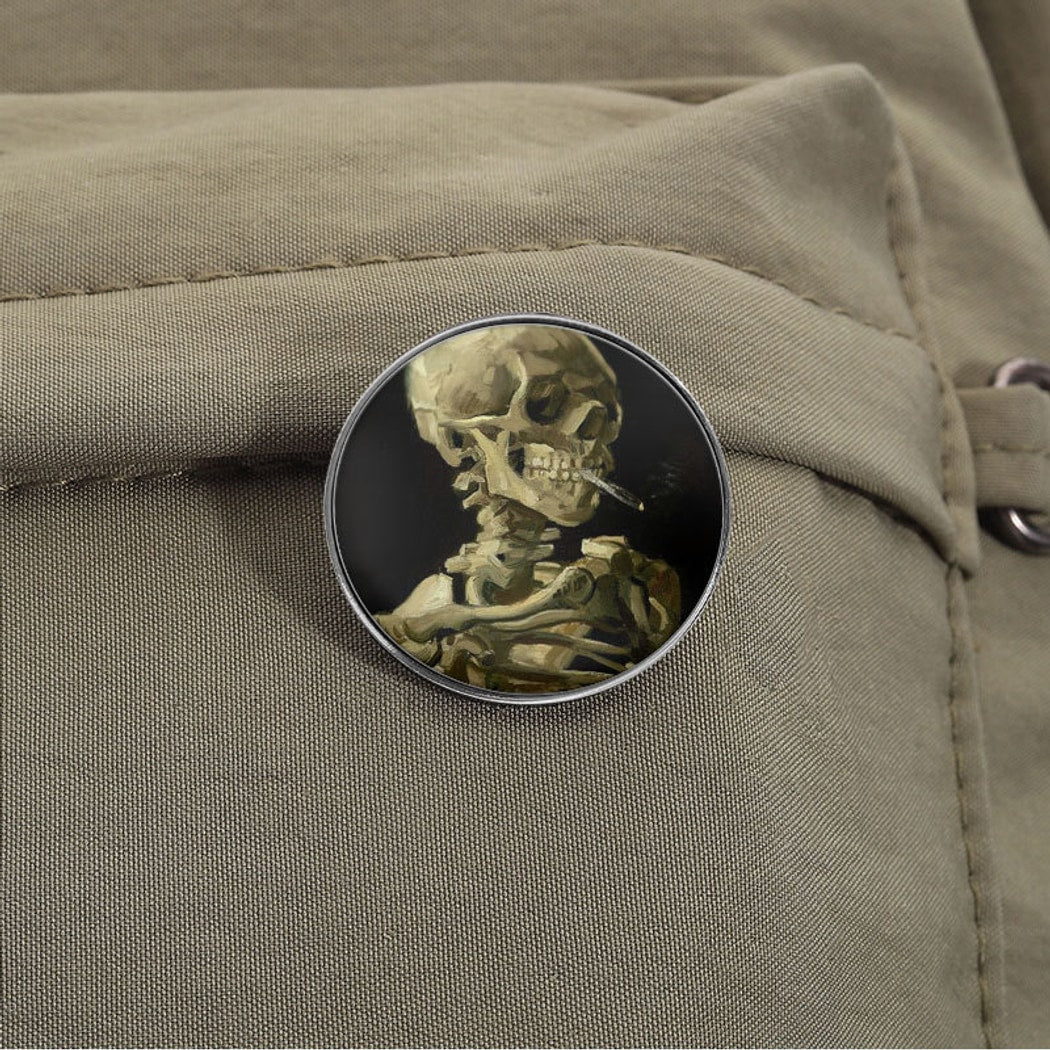 Pinori - Minimal Skull Motif Outfit Accent Pin
