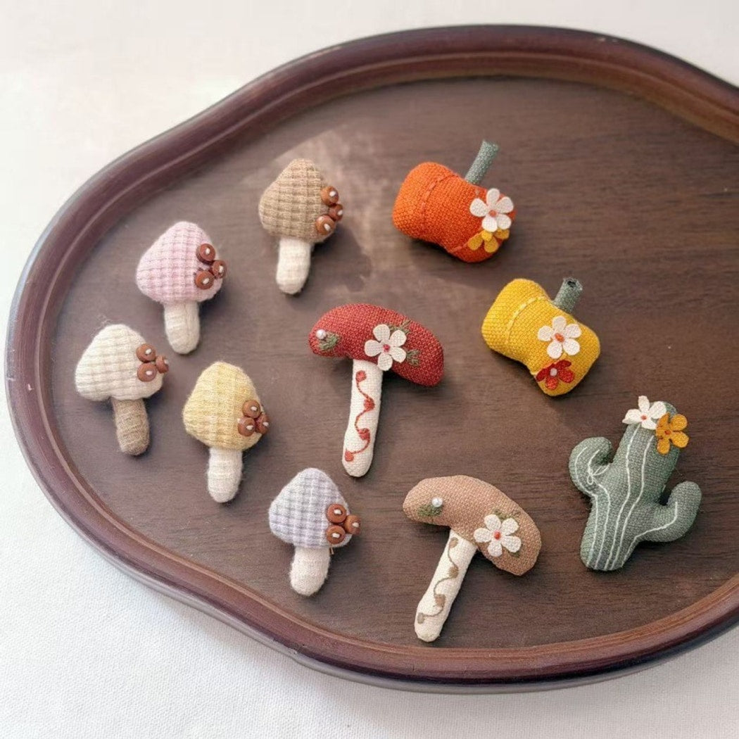 Pinori - Cute Playful Plant Theme Pin