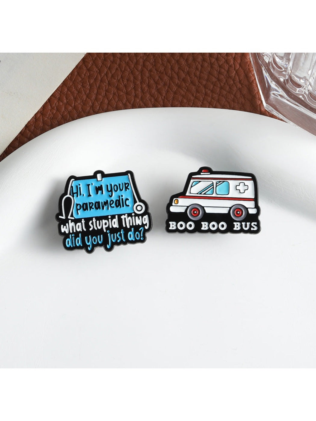 Pinori - Ambulance Rescue Brooch