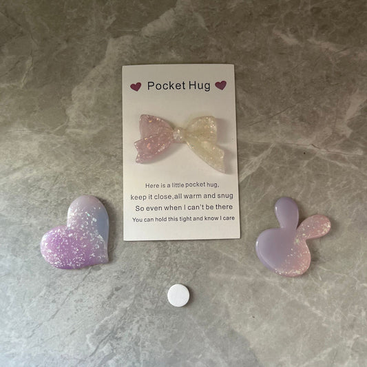Taphug - Pocket Hug Gradual Color Heart pocket hug card and keepsake token