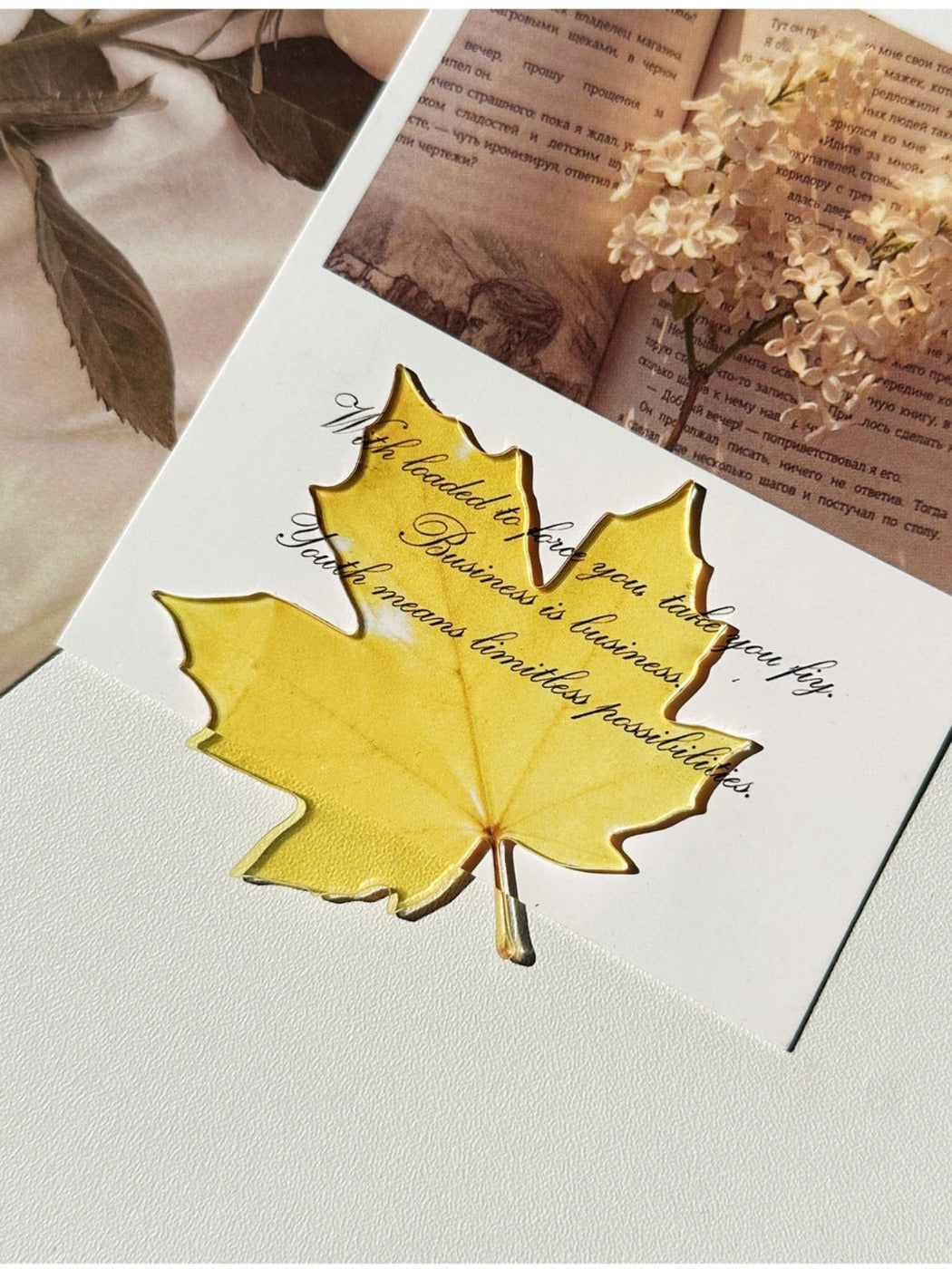 Markii - Cute Original Maple Leaf Acrylic Bookmark