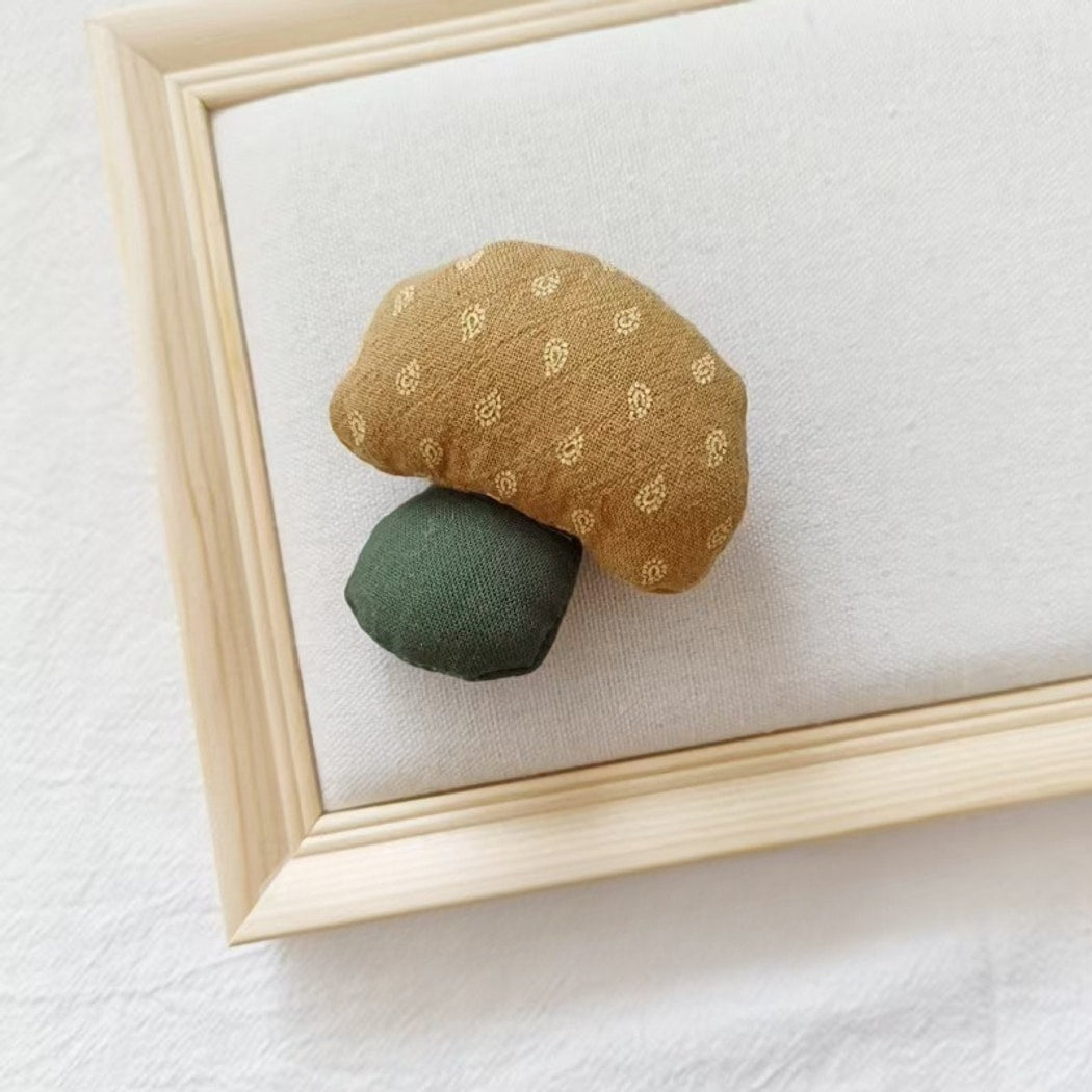 Pinori - Cute Multiple Styles Mushroom Pin