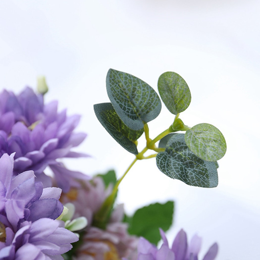 Roselle - Decorative Artificial Daisy Floral Bouquet