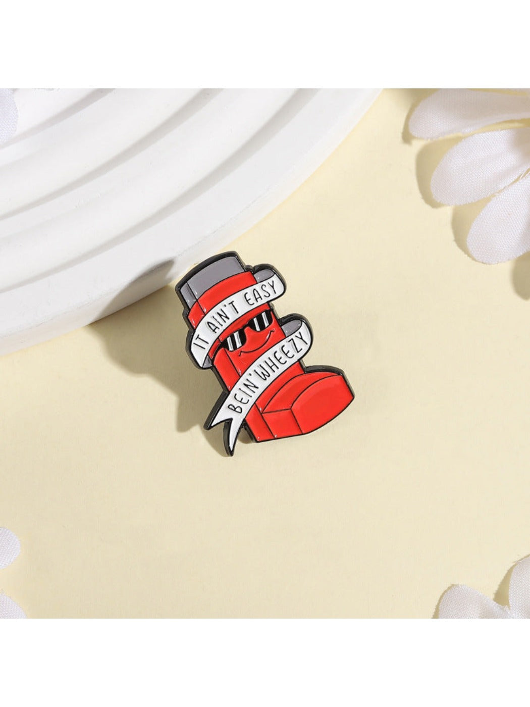 Pinori - Red Boots Phrase Brooch