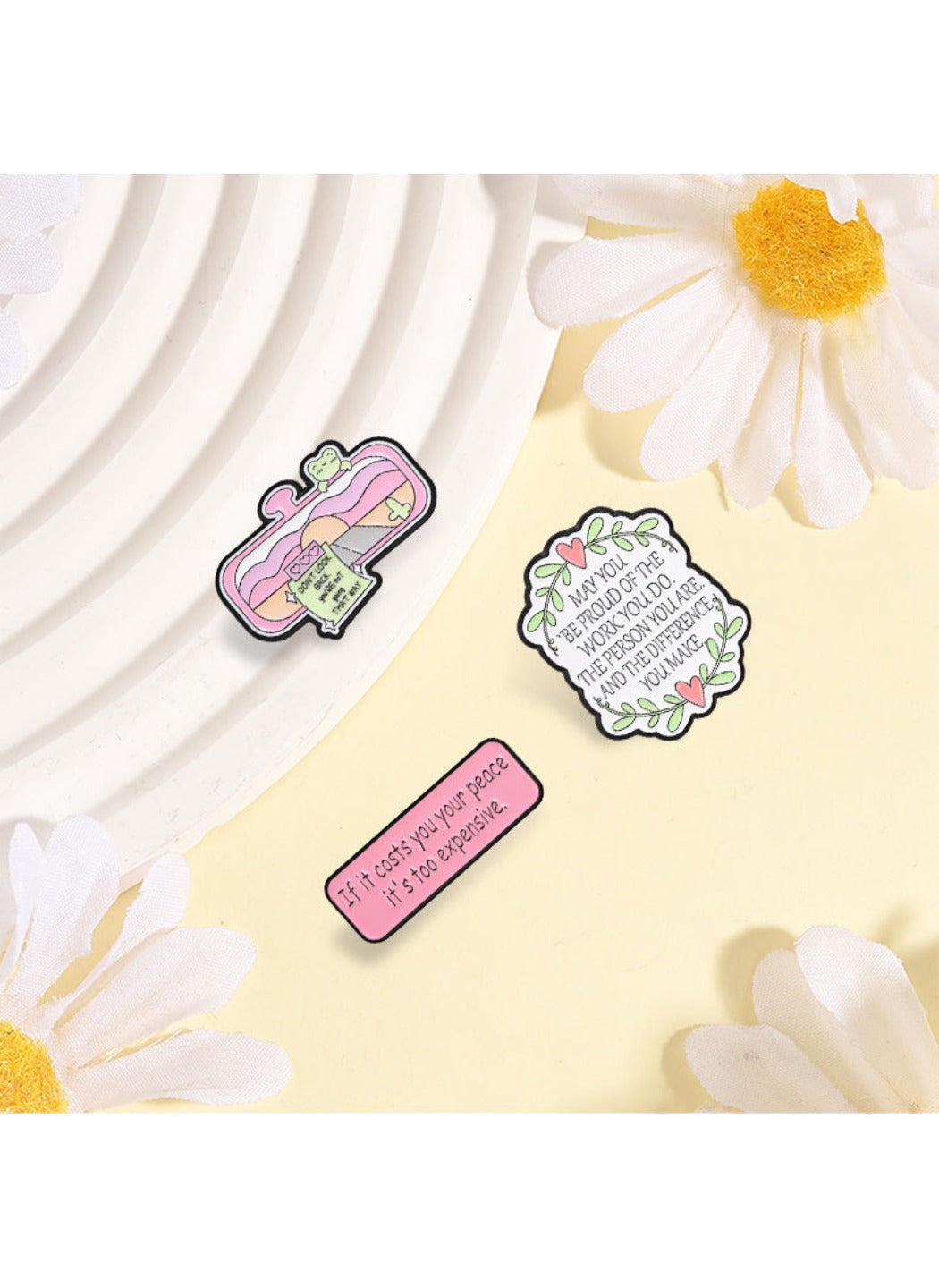 Pinori - Cute Cartoon Badge with Inspiring Words Pin Brooch Badge