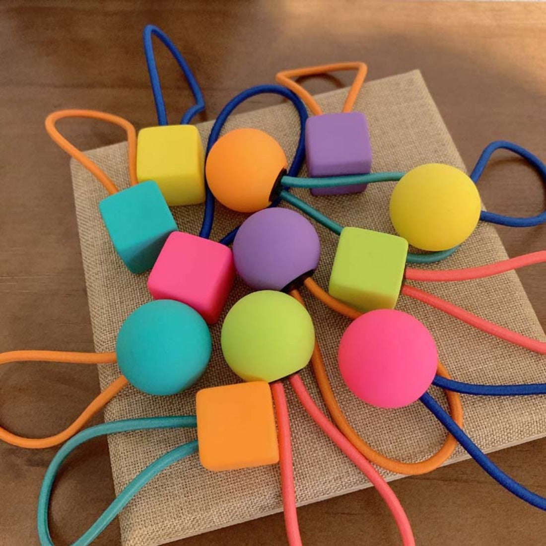 Cico - Candy-Colored Fluorescent Ball Hair Tie