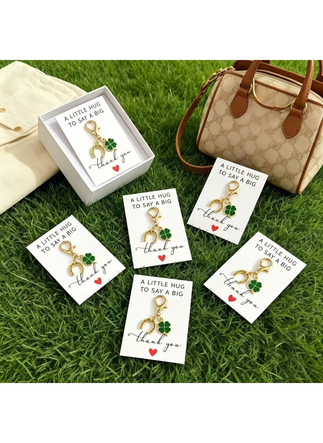 Taphug  - Alloy Pocket Hug Card Clover Horseshoe Keychain