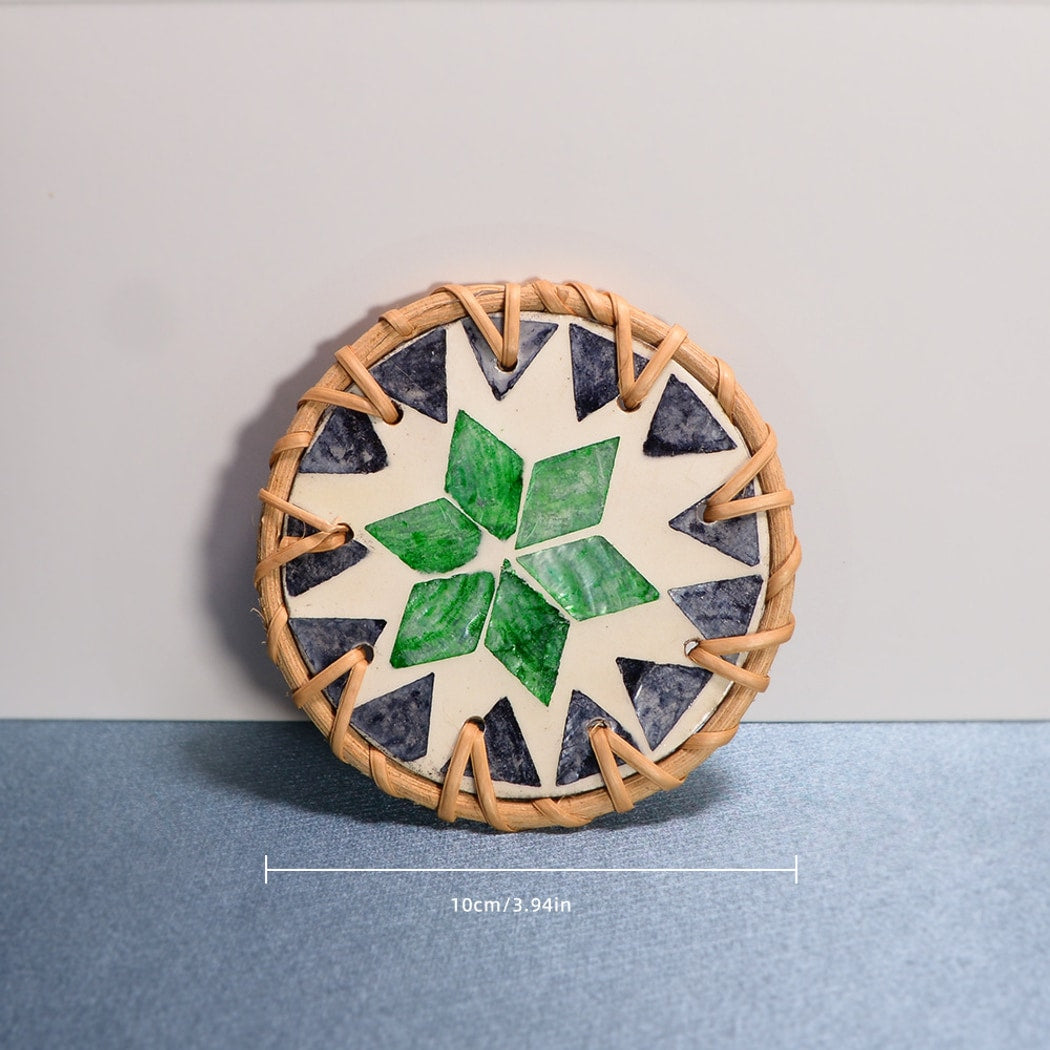 Thimara - Intarsia Floral Pattern Round Coaster