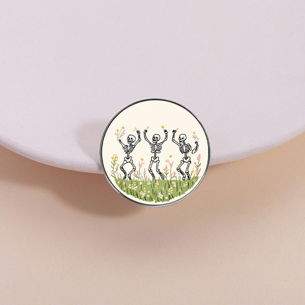 Pinori - Playful Dancing Skeleton Round Pin