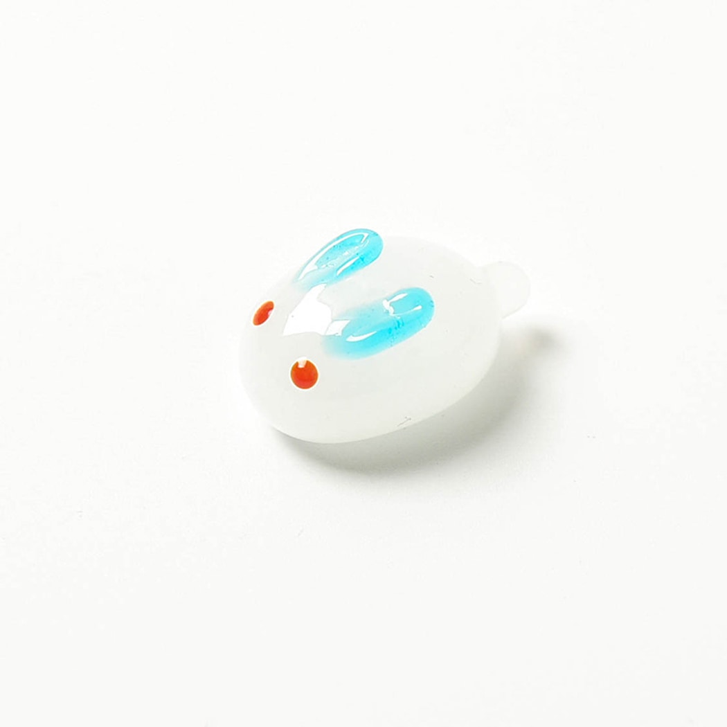 Glasira - Muted Cute Rabbit Desk Ornament
