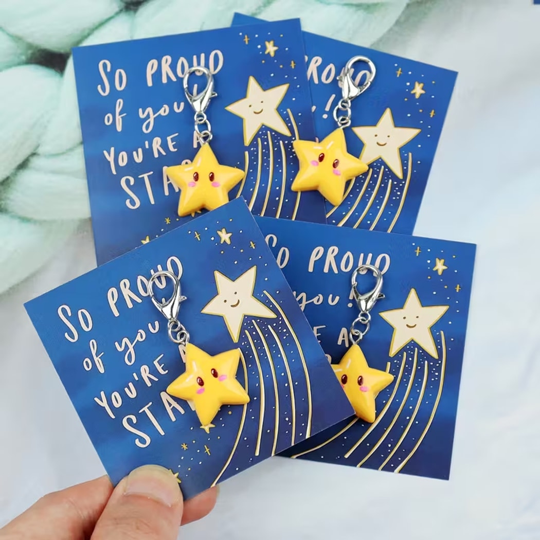 Taphug - Pocket Hug Cartoon Star Charm Keychain