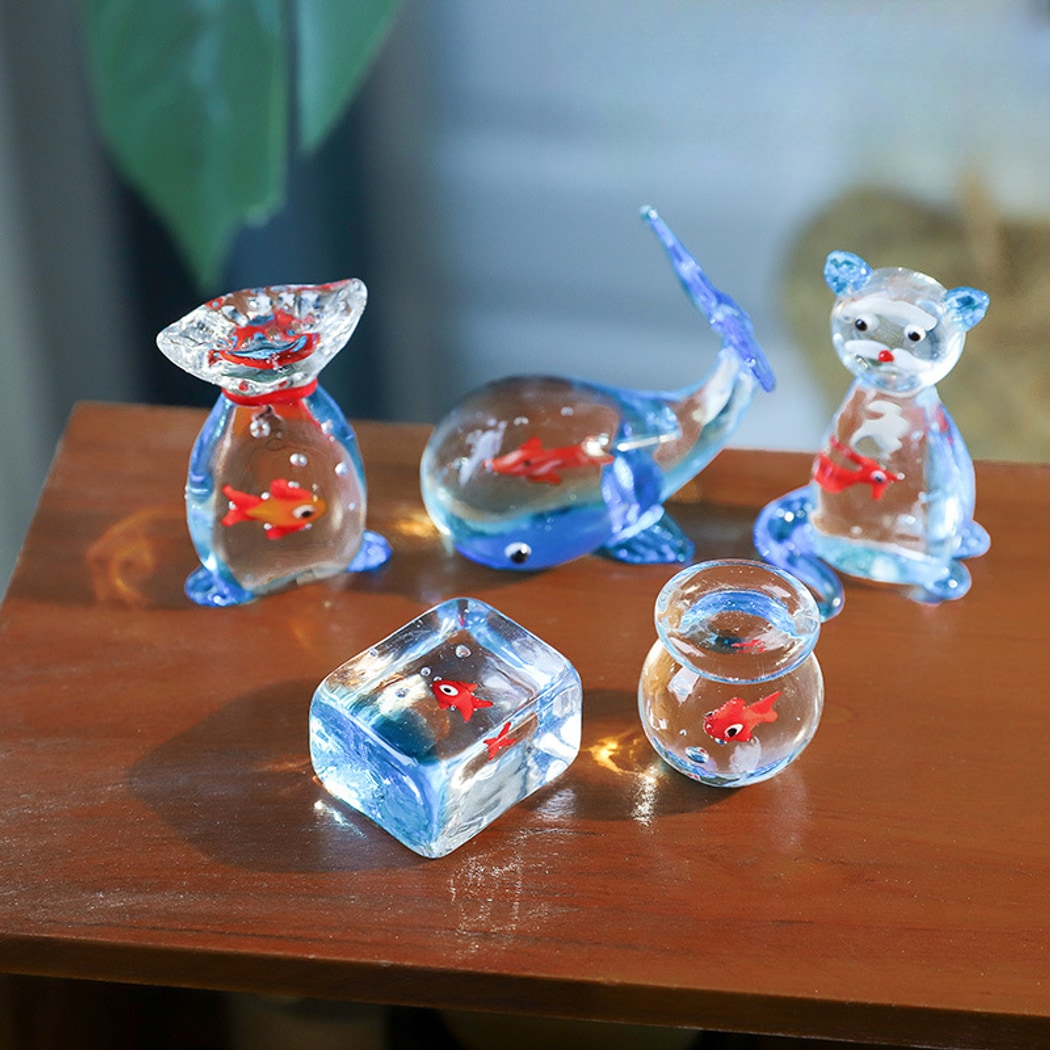 Glasira - Minimalist Fish Theme Table Ornament