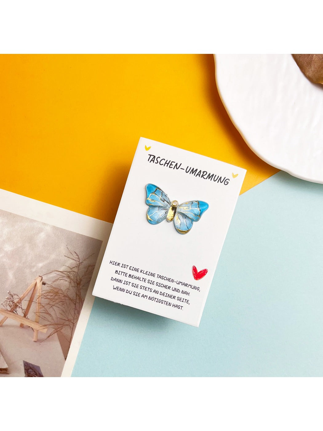 Side angle of Taphug DIY Gradient Butterfly Pocket Hug Card showing thickness