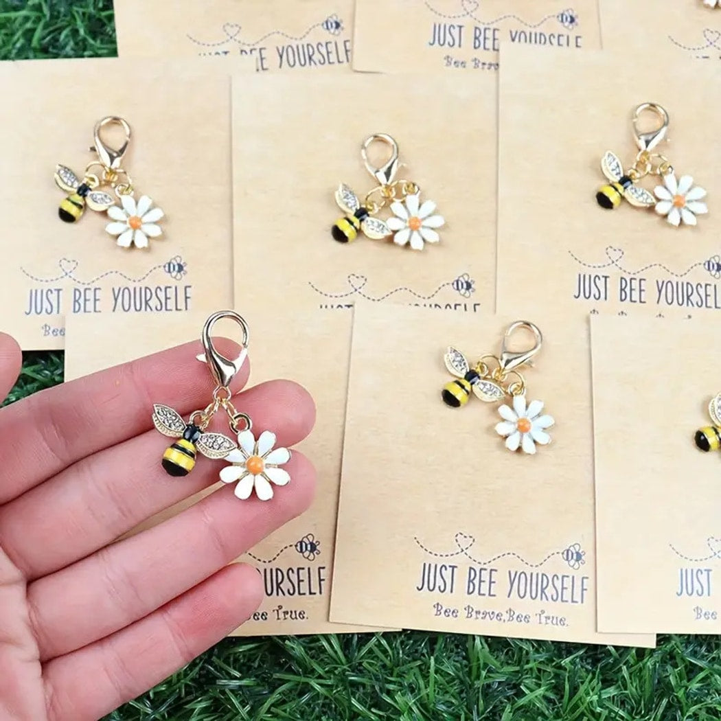 Taphug - Pocket Hug Bee Daisy Quote Keychain