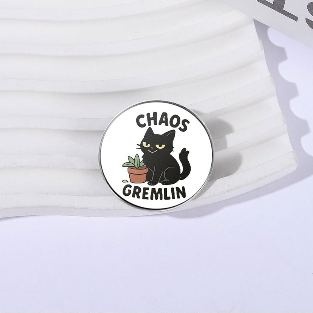 Pinori - Graphic Cat Motif Geometry Pin