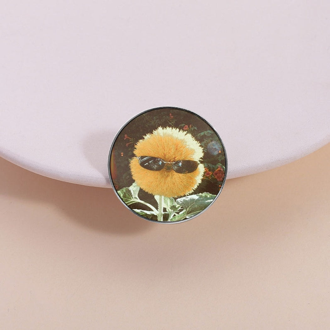 Pinori - Playful Sunglasses Flower Fashion Pin