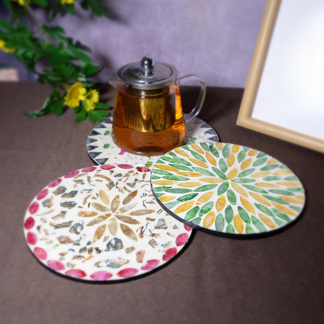 Thimara - Round Floral Pattern Tabletop Coaster