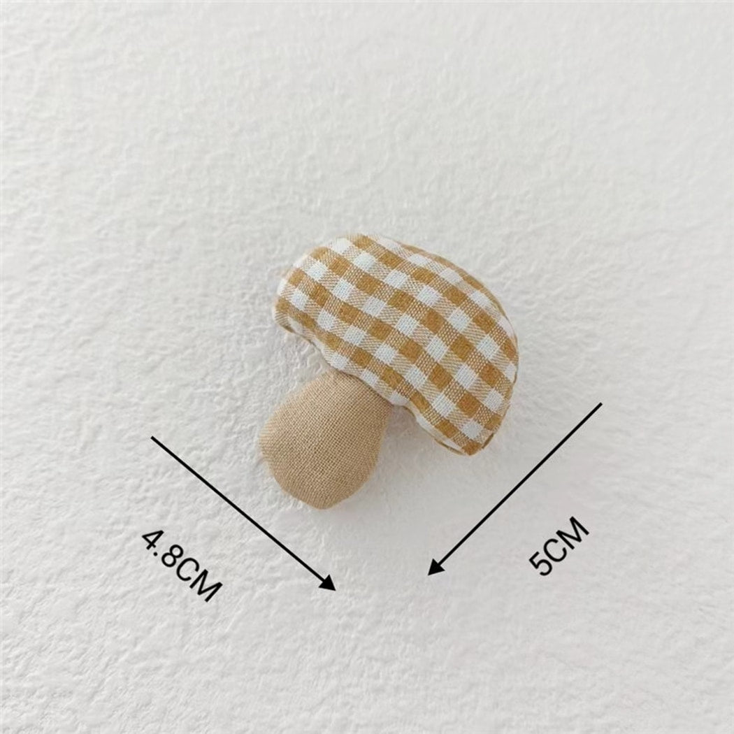 Pinori - Checked Pattern Mushroom Shape Pin