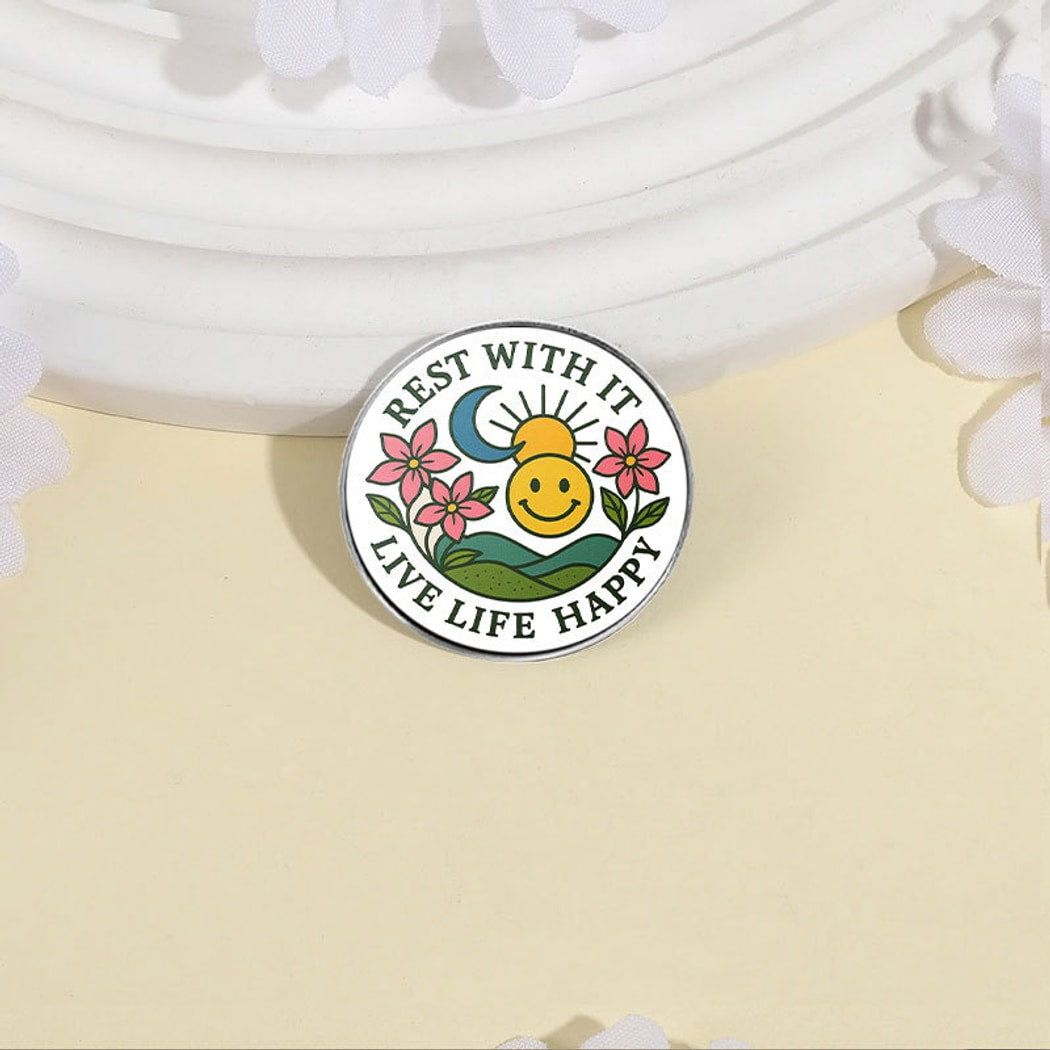 Pinori - Playful Sun Smile Round Pin