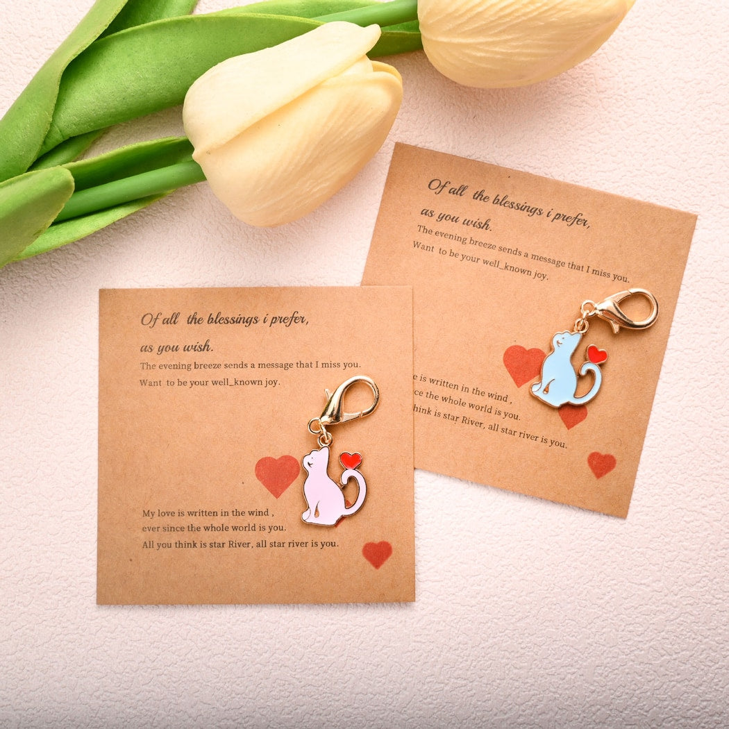 Taphug - Pocket Hug Cartoon Heart Cat Charm Keychain