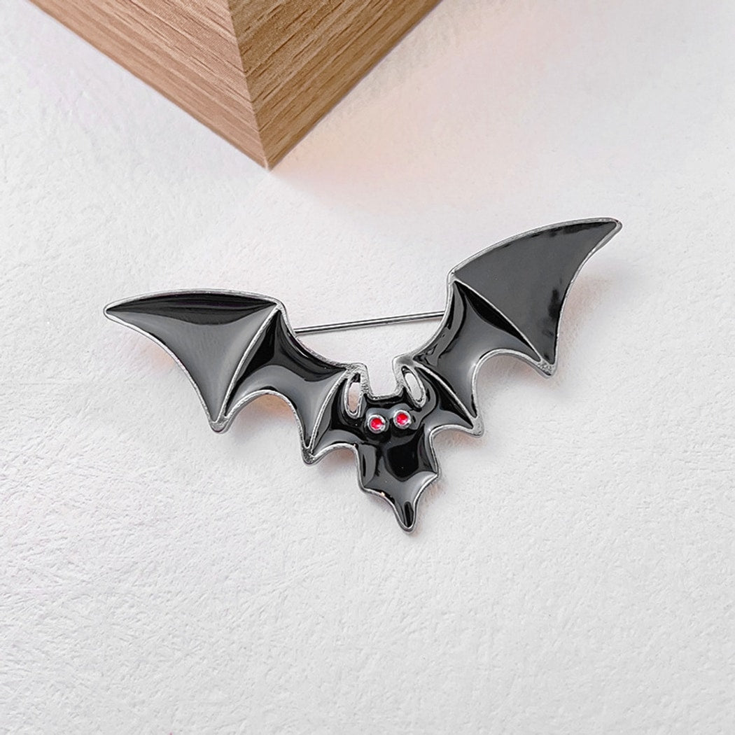 Pinori - Halloween Style Decorative Bat Pin