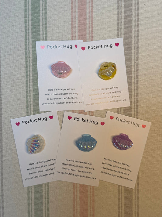 Taphug - Pocket Hug Shell and Pearl pocket hug card and keepsake token