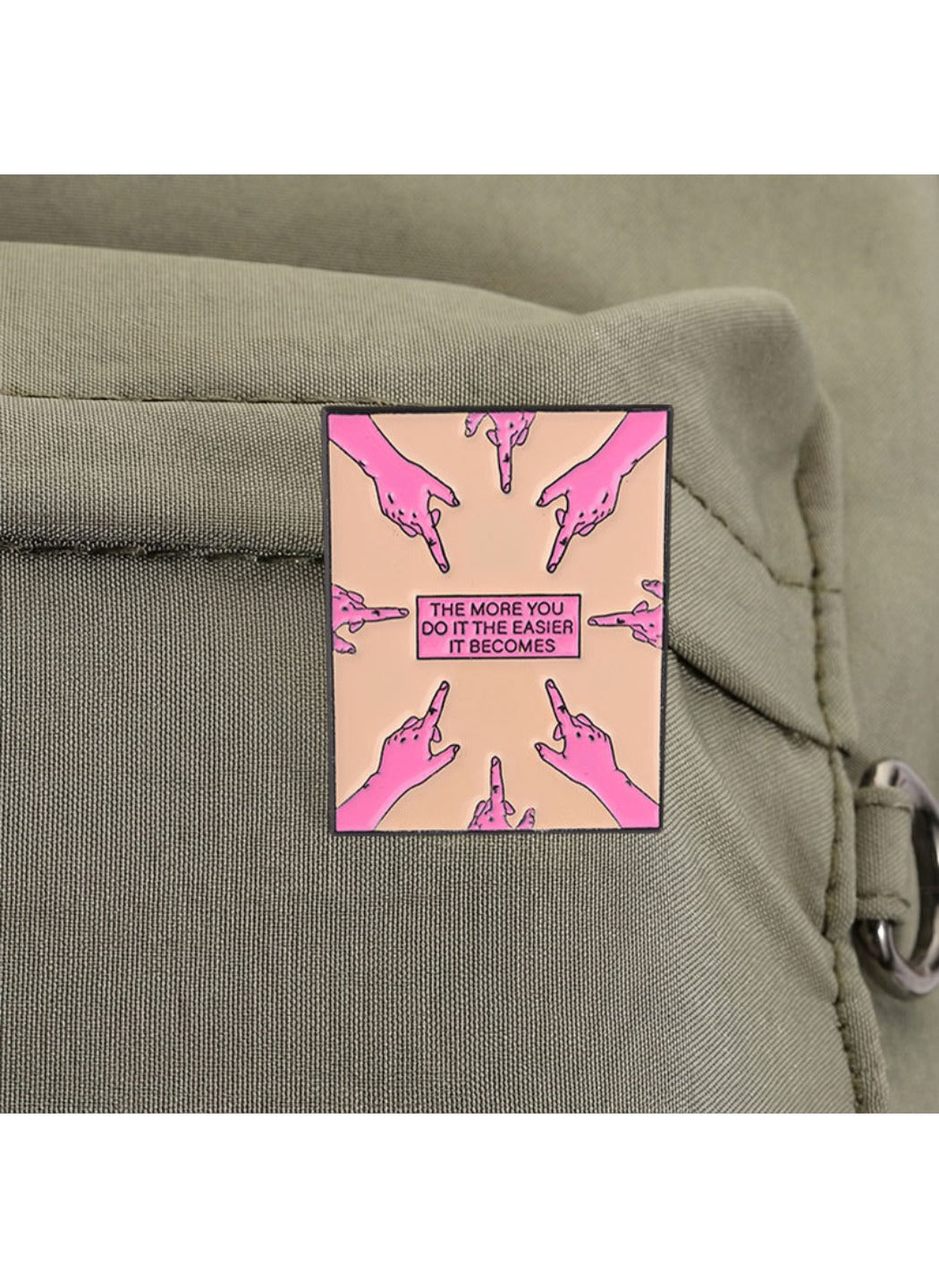 Pinori - Pink Brooch Badge, Cute Cartoon Pink Gesture Pin