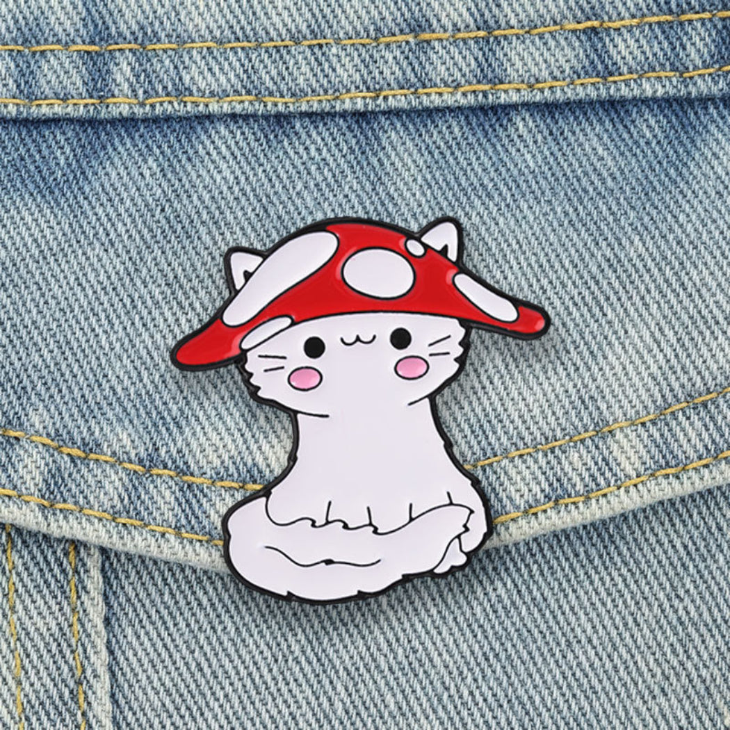 Pinori Mushroom Cat Enamel Pin