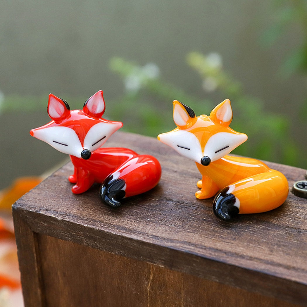 Glasira - Cute Fox Shape Desktop Ornament