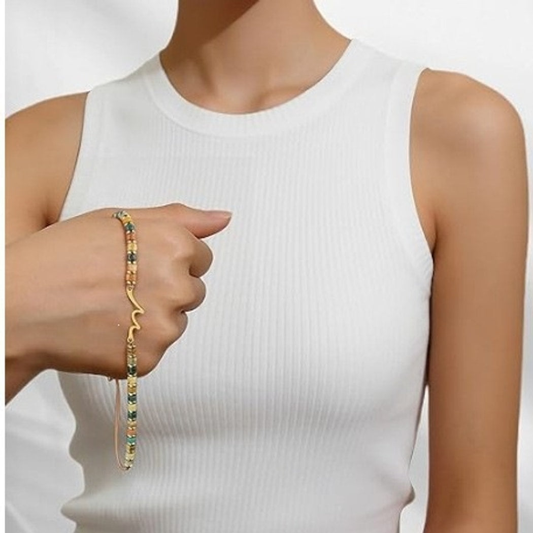 Emora - Wave Shape Decoration Beaded Bracelet