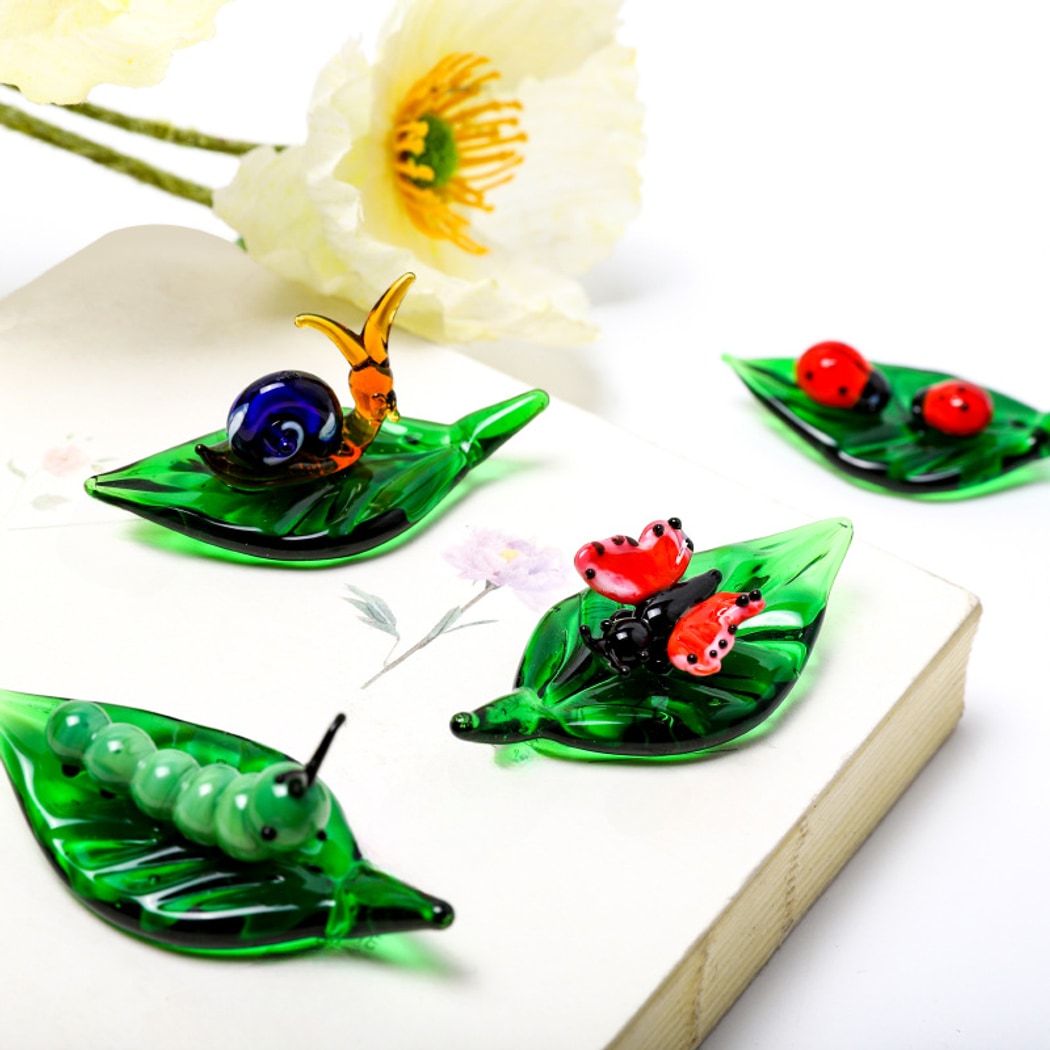 Glasira - Leaves and Insects Desk Ornament