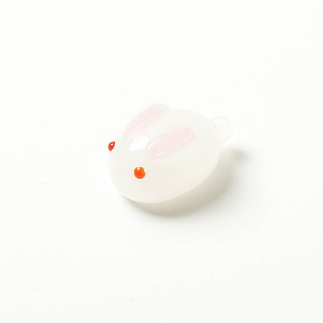 Glasira - Muted Cute Rabbit Desk Ornament