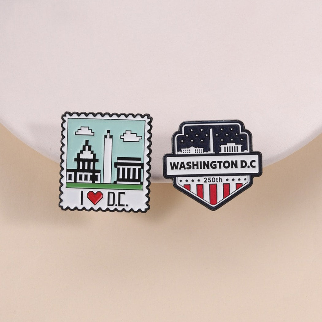 Pinori - Washington DC Landmark Souvenir Enamel Pin