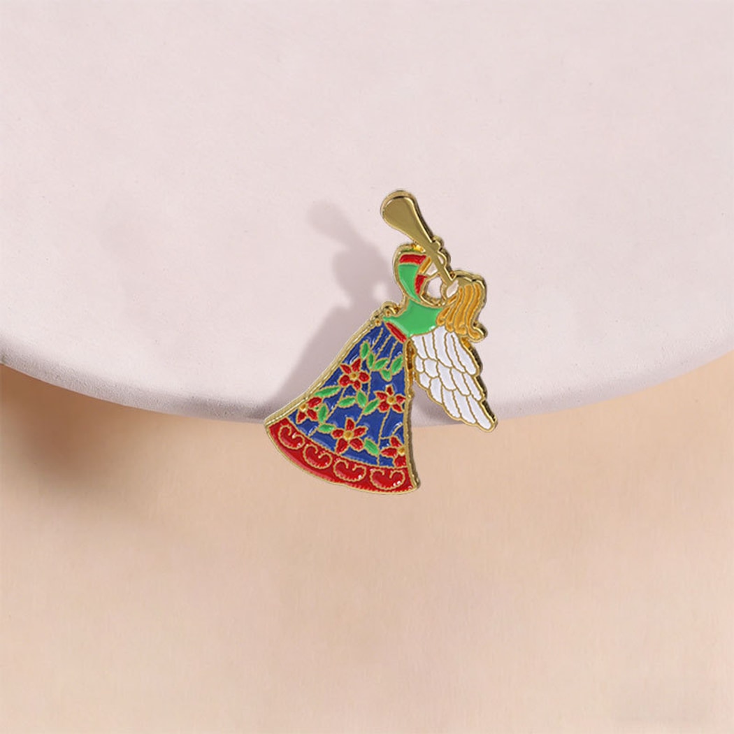 Pinori - Trumpeting Angel Accent Fanshion Pin