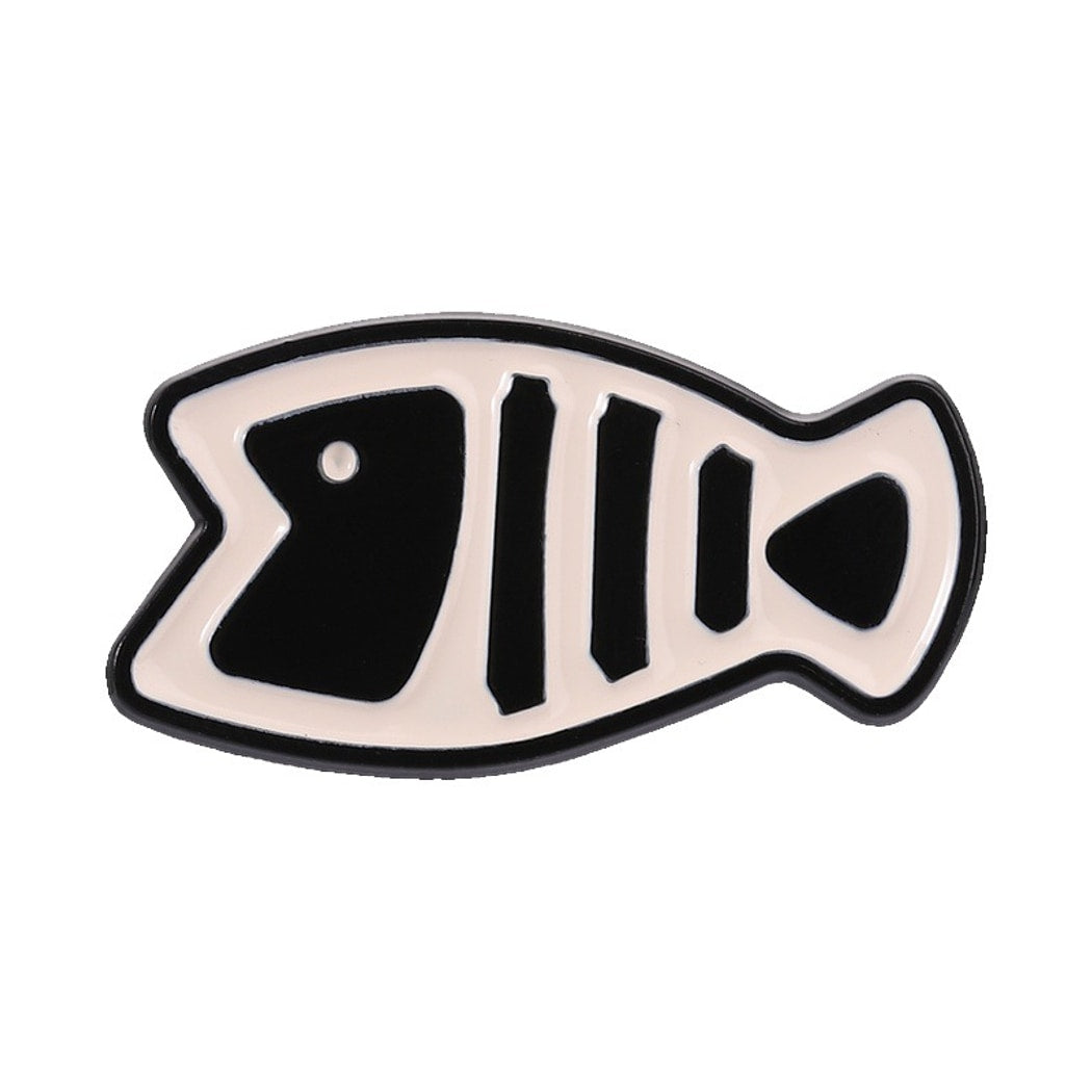 Pinori - Simple Cat and Fishbone Animal Brooch